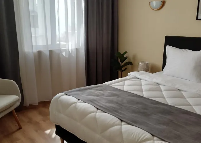 Victoria Family Hotel