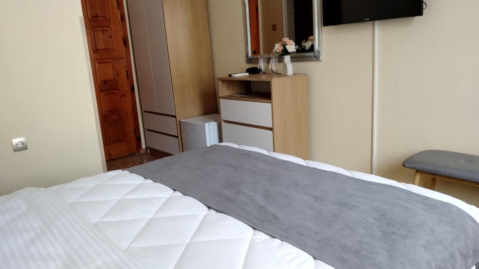 Victoria Family Hotel 2*
